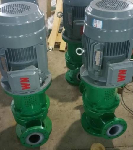 氟塑料耐腐蚀管道泵